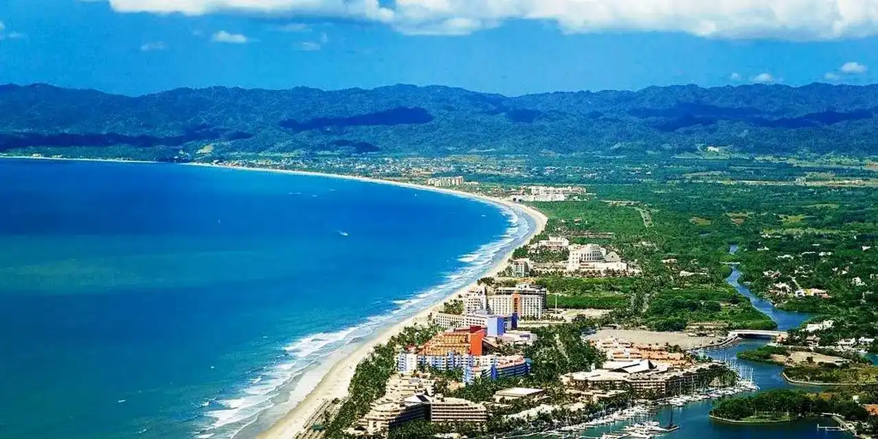 bahia de banderas