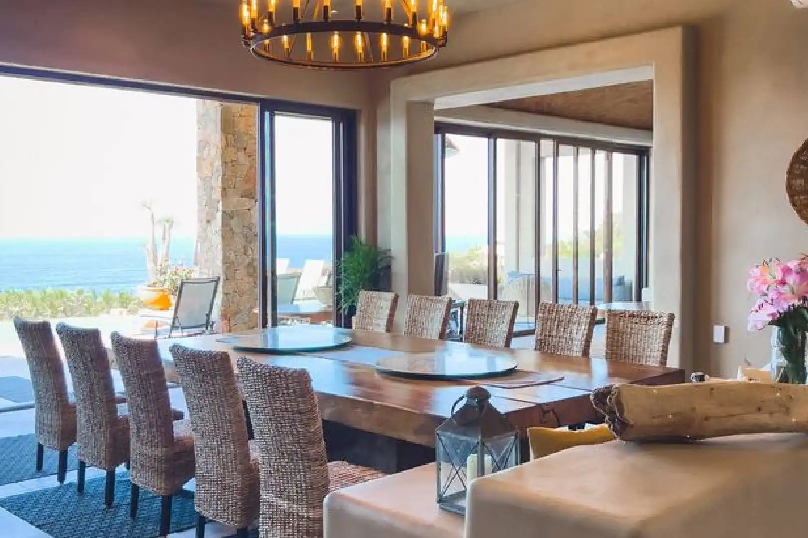 View Featured Listings - LunaMar Estates